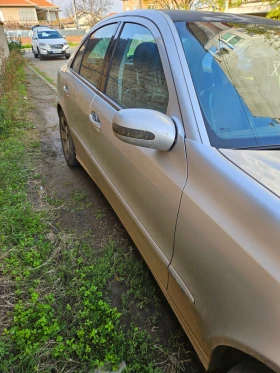Mercedes-Benz E 270, снимка 3