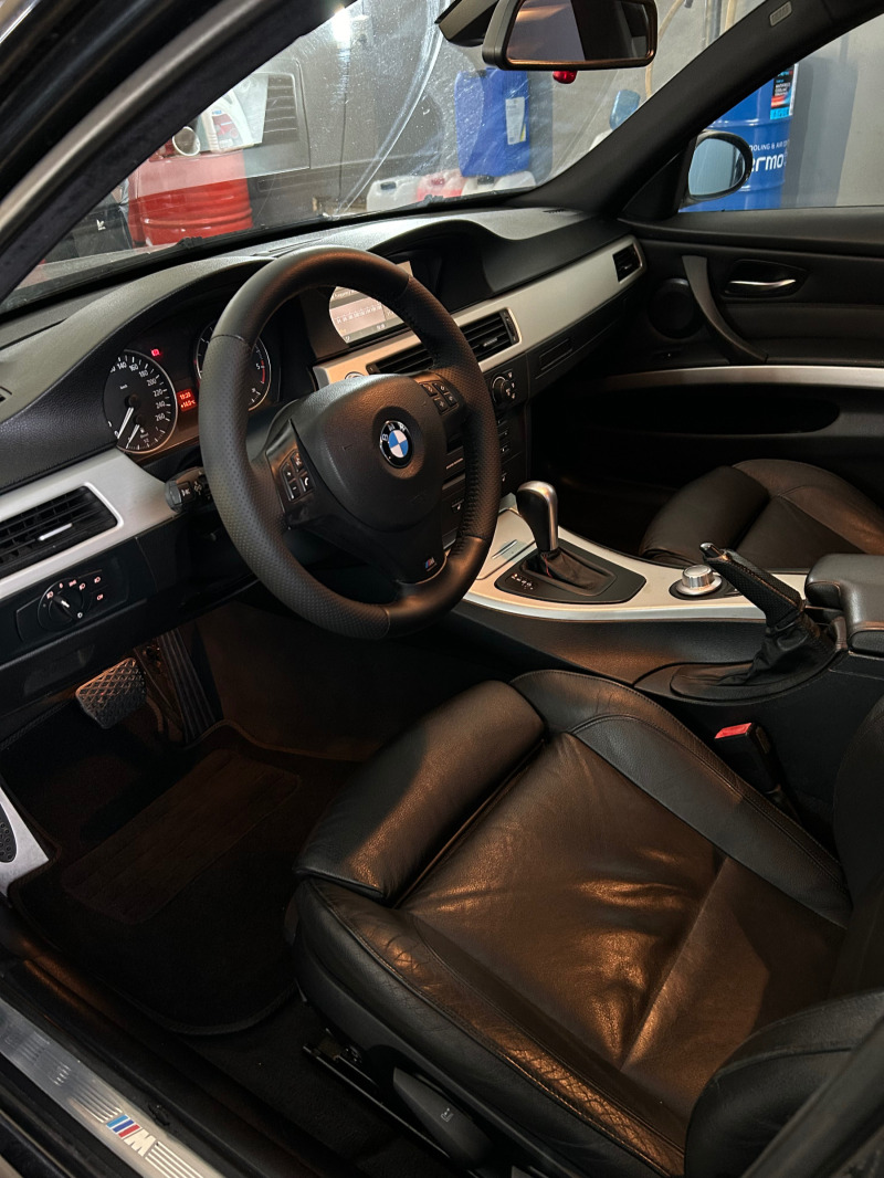 BMW 330 xd, снимка 6 - Автомобили и джипове - 45714421