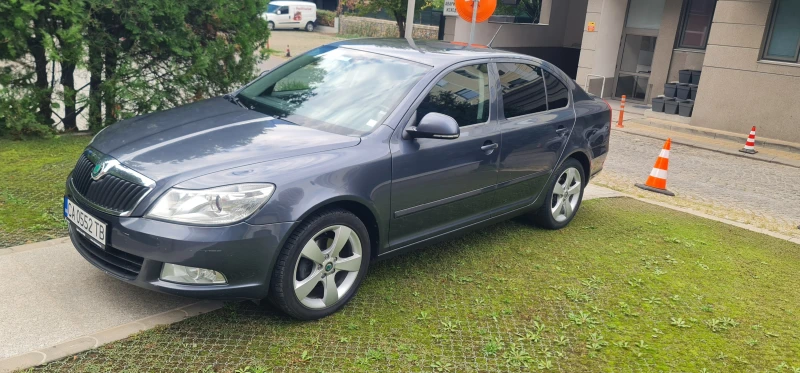 Skoda Octavia 2.0 TDI, снимка 9 - Автомобили и джипове - 48229272