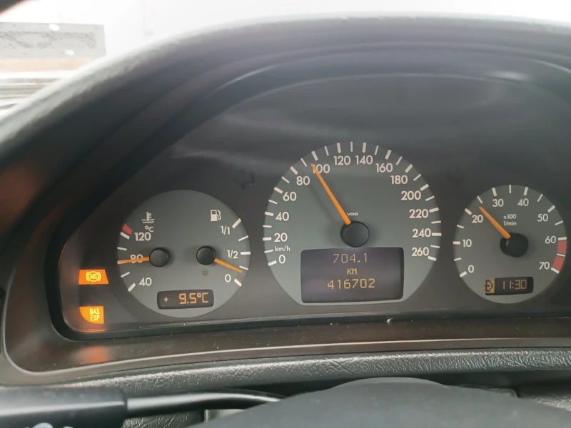 Mercedes-Benz CLK 2.3 compressor, снимка 10 - Автомобили и джипове - 48417519