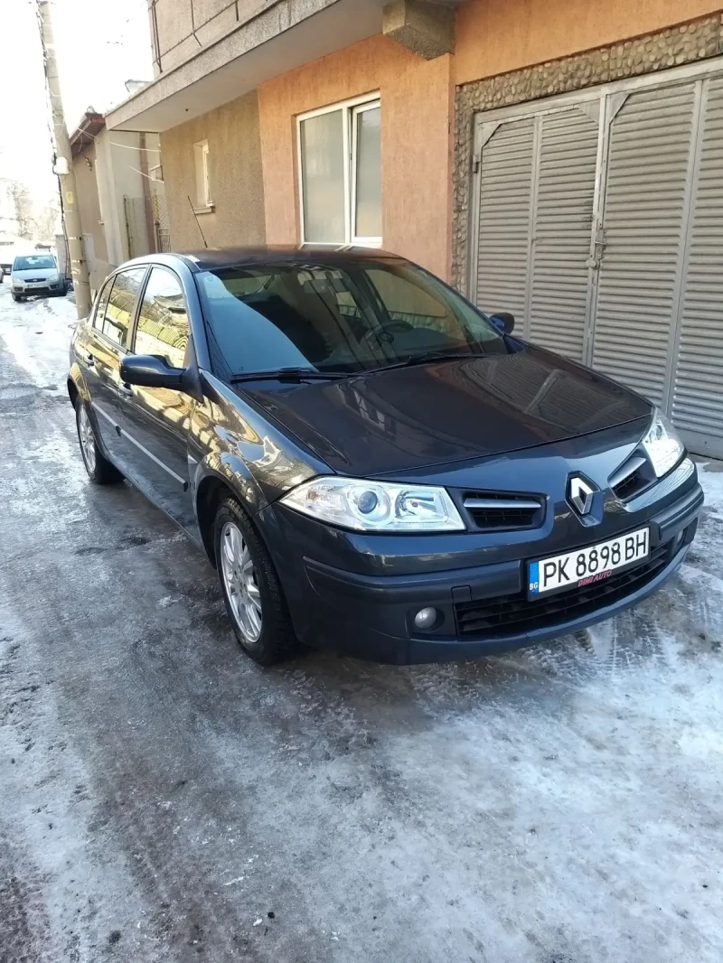 Renault Megane Седан, снимка 3 - Автомобили и джипове - 48743203