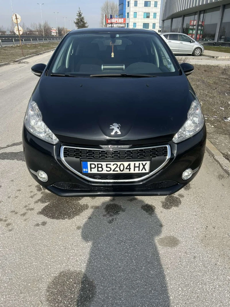 Peugeot 208 1.6 HDI 92 к.с, снимка 2 - Автомобили и джипове - 49127414