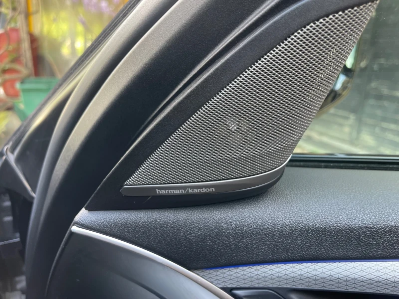 BMW 530 M Performance xDrive реални колометри!, снимка 8 - Автомобили и джипове - 52576034