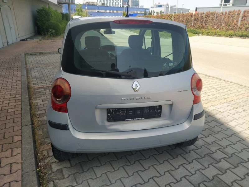 Renault Modus 1.6i , снимка 5 - Автомобили и джипове - 51154386