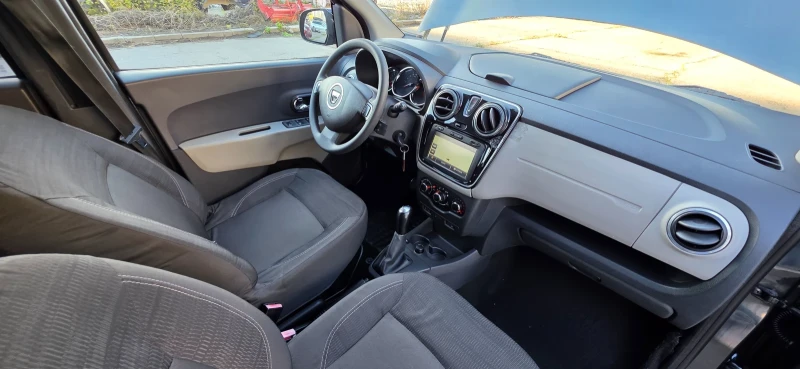 Dacia Lodgy 1.6i 82k.c EURO 5B ITALIA , снимка 10 - Автомобили и джипове - 52429015