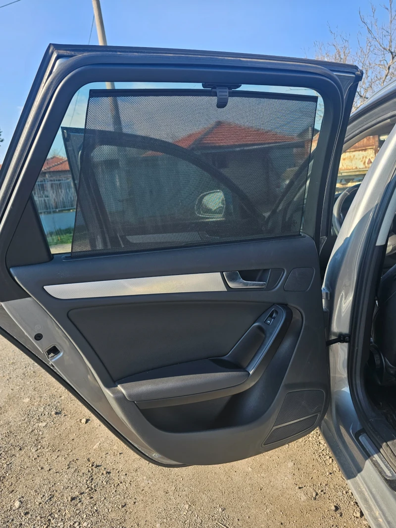 Audi A4, снимка 15 - Автомобили и джипове - 52498091
