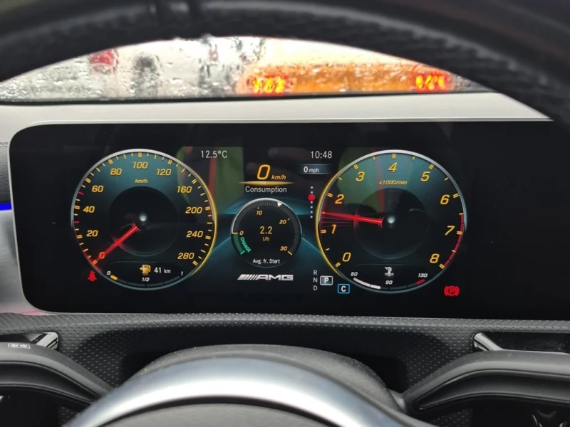 Mercedes-Benz A 35 * AMG * CARFAX * БЕЗ ПЪРВОНАЧАЛНА ВНОСКА, снимка 9 - Автомобили и джипове - 52663310