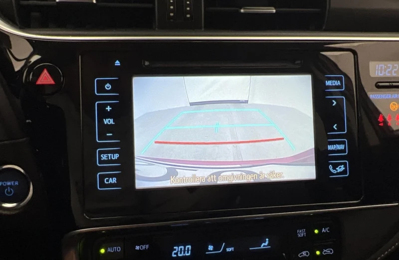 Toyota Auris Touring Sports Hybrid e-CVT Comfort, Intense Ed, снимка 5 - Автомобили и джипове - 52858091