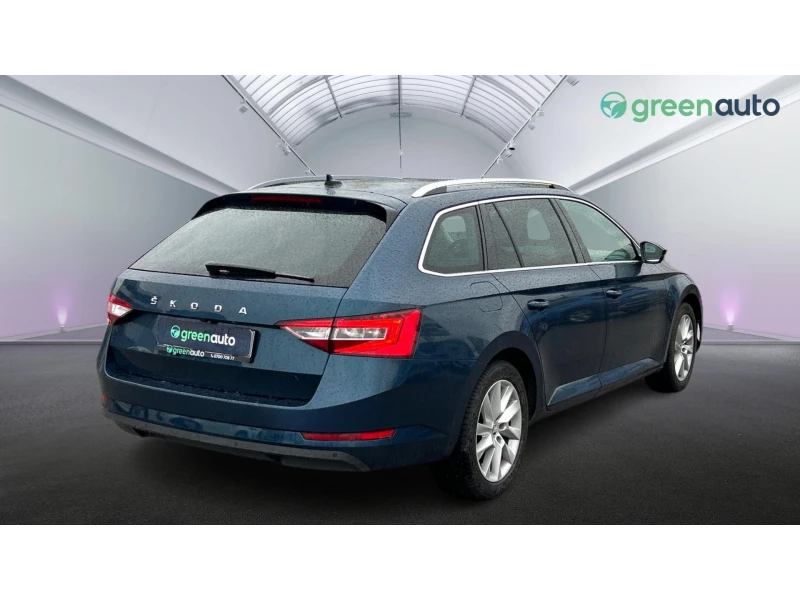 Skoda Superb 2.0 TDi M/T, Месечна вноска от 232  , снимка 7 - Автомобили и джипове - 53079015