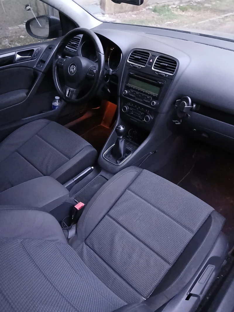 VW Golf 2.0TDI SPORT, снимка 8 - Автомобили и джипове - 53216120