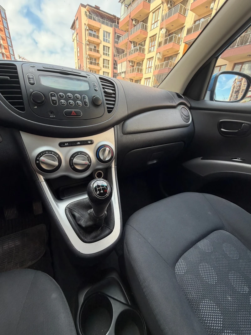 Hyundai I10, снимка 13 - Автомобили и джипове - 53589633