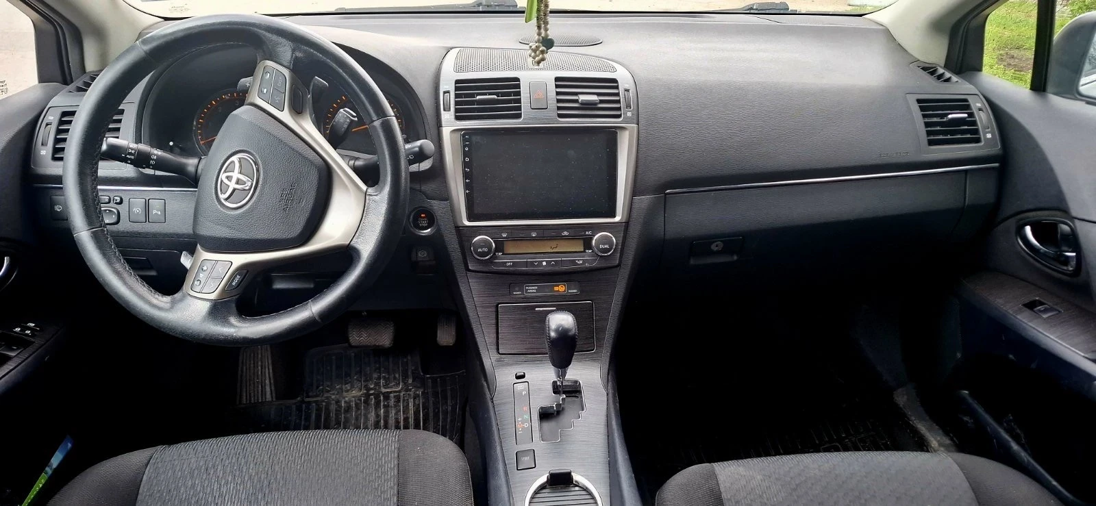 Toyota Avensis D4D - изображение 5