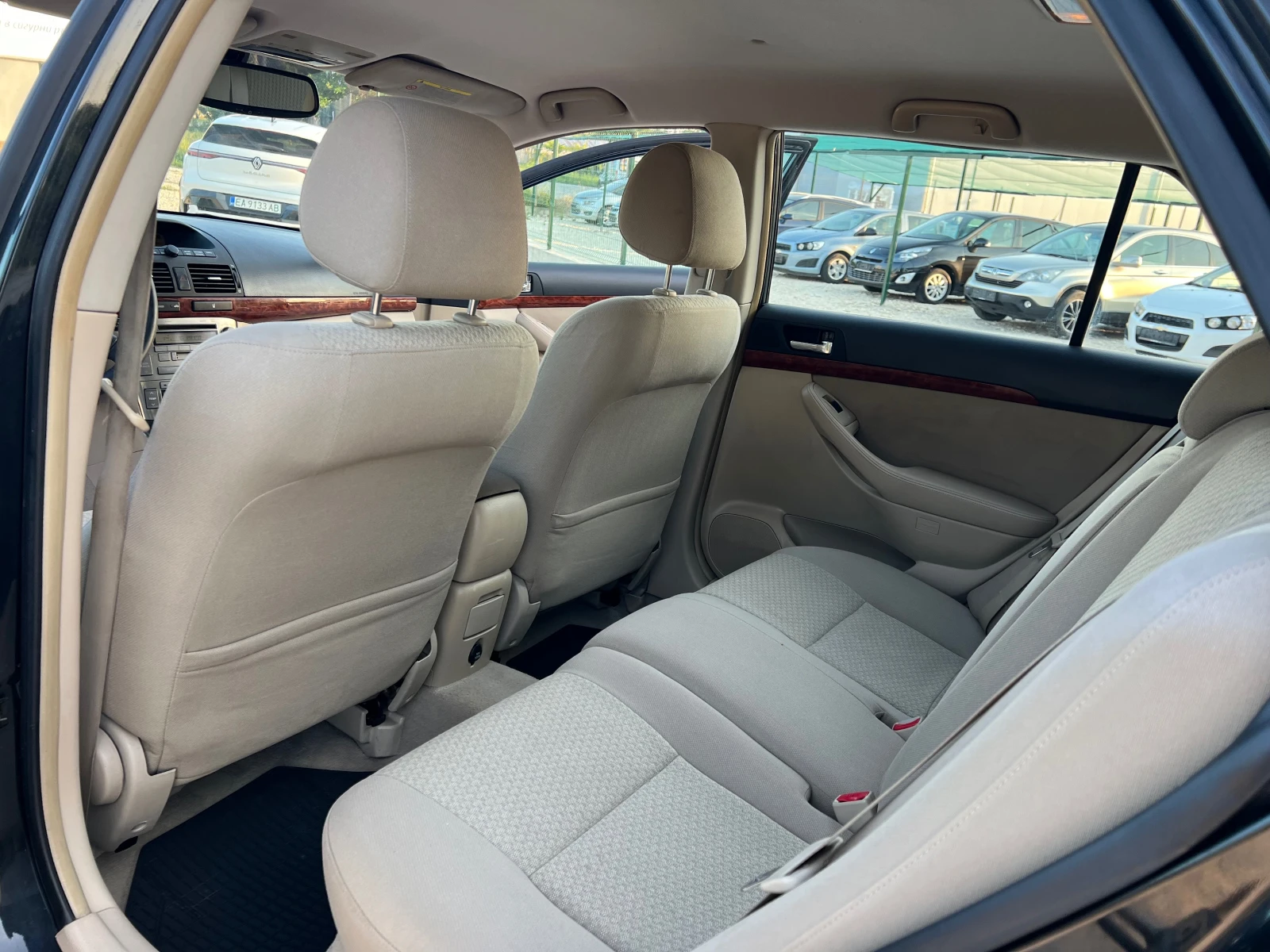 Toyota Avensis 2.2D4D/150p.s-xenox/6 speed - изображение 10