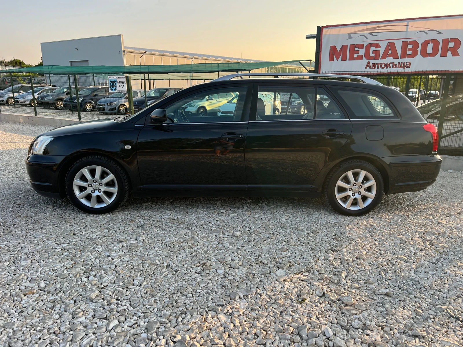 Toyota Avensis 2.2D4D/150p.s-xenox/6 speed - изображение 7