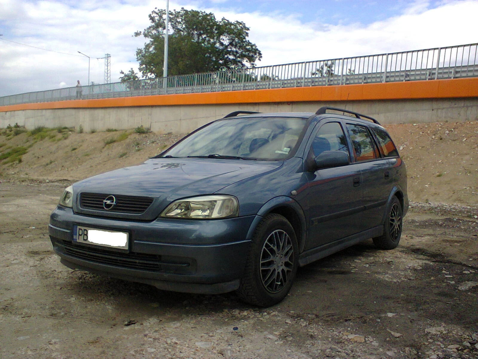 Opel Astra 1.6 Моно 75 коня газ -бензин* КЛИМАТИК *  - изображение 9