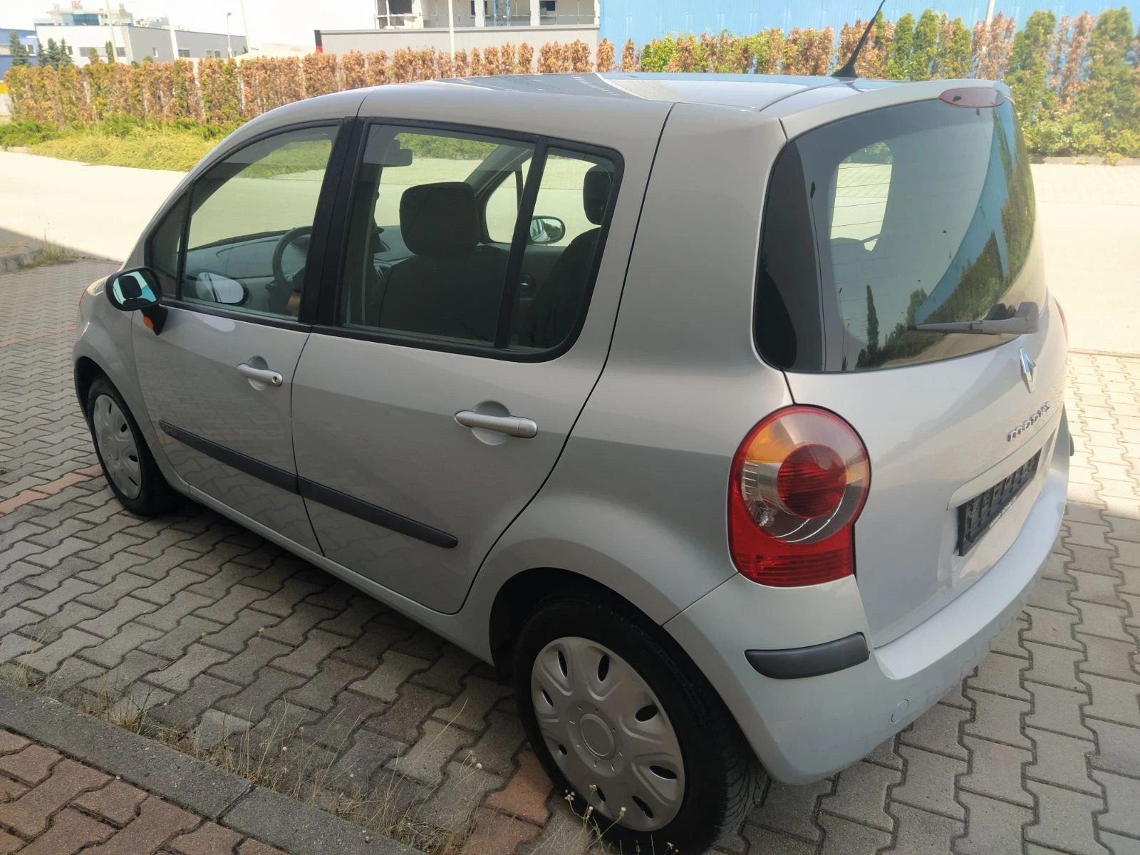 Renault Modus 1.6i  - изображение 4