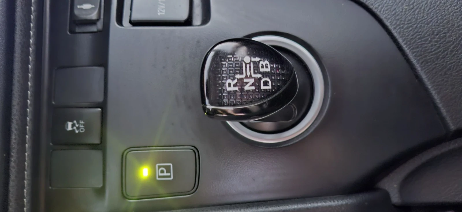 Toyota Auris 1.8HIBRID | Mobile.bg   11