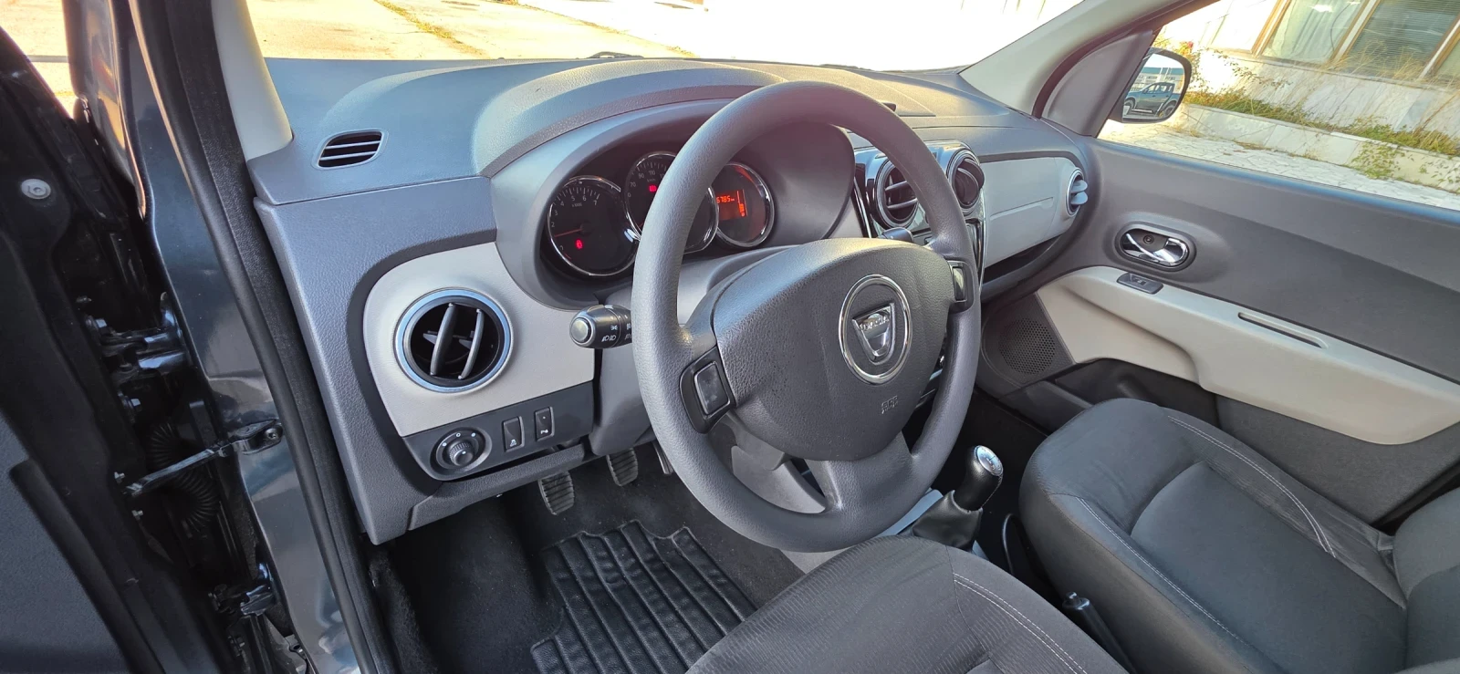 Dacia Lodgy 1.6i 82k.c EURO 5B ITALIA  | Mobile.bg   15