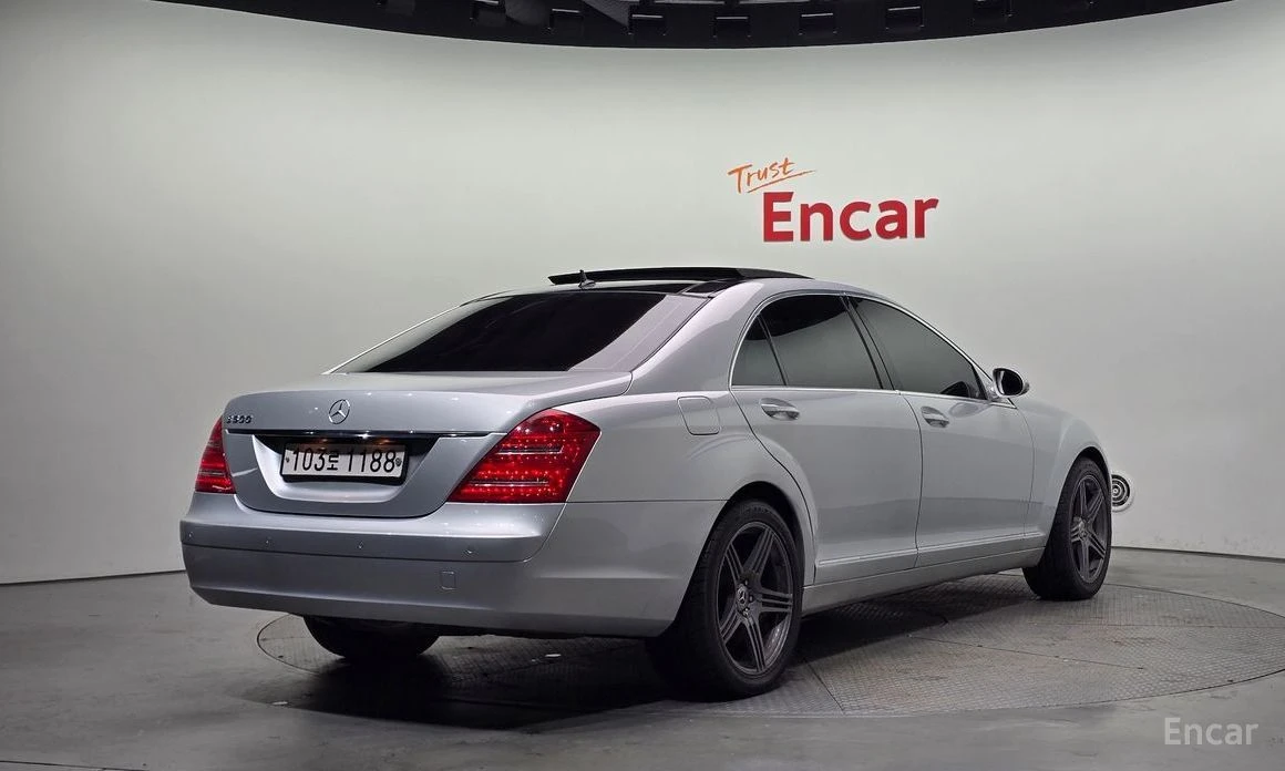 Mercedes-Benz S 350  - изображение 2