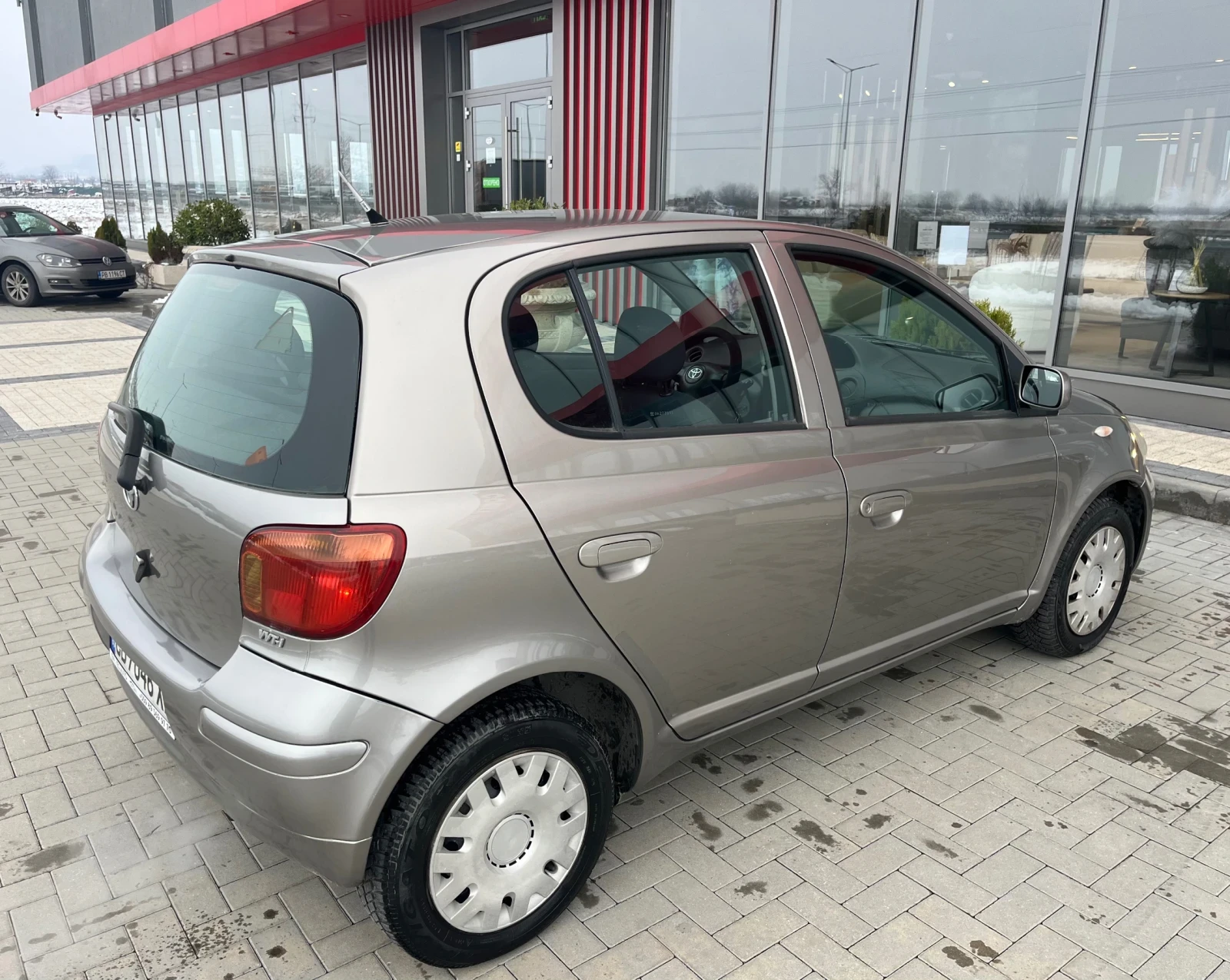Toyota Yaris 1.3 ������/��� | Mobile.bg � ����������� 6