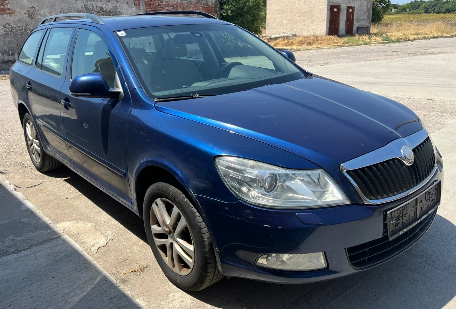Skoda Octavia 2.0TDI 4X4 BMM, снимка 2 - Автомобили и джипове - 54139954
