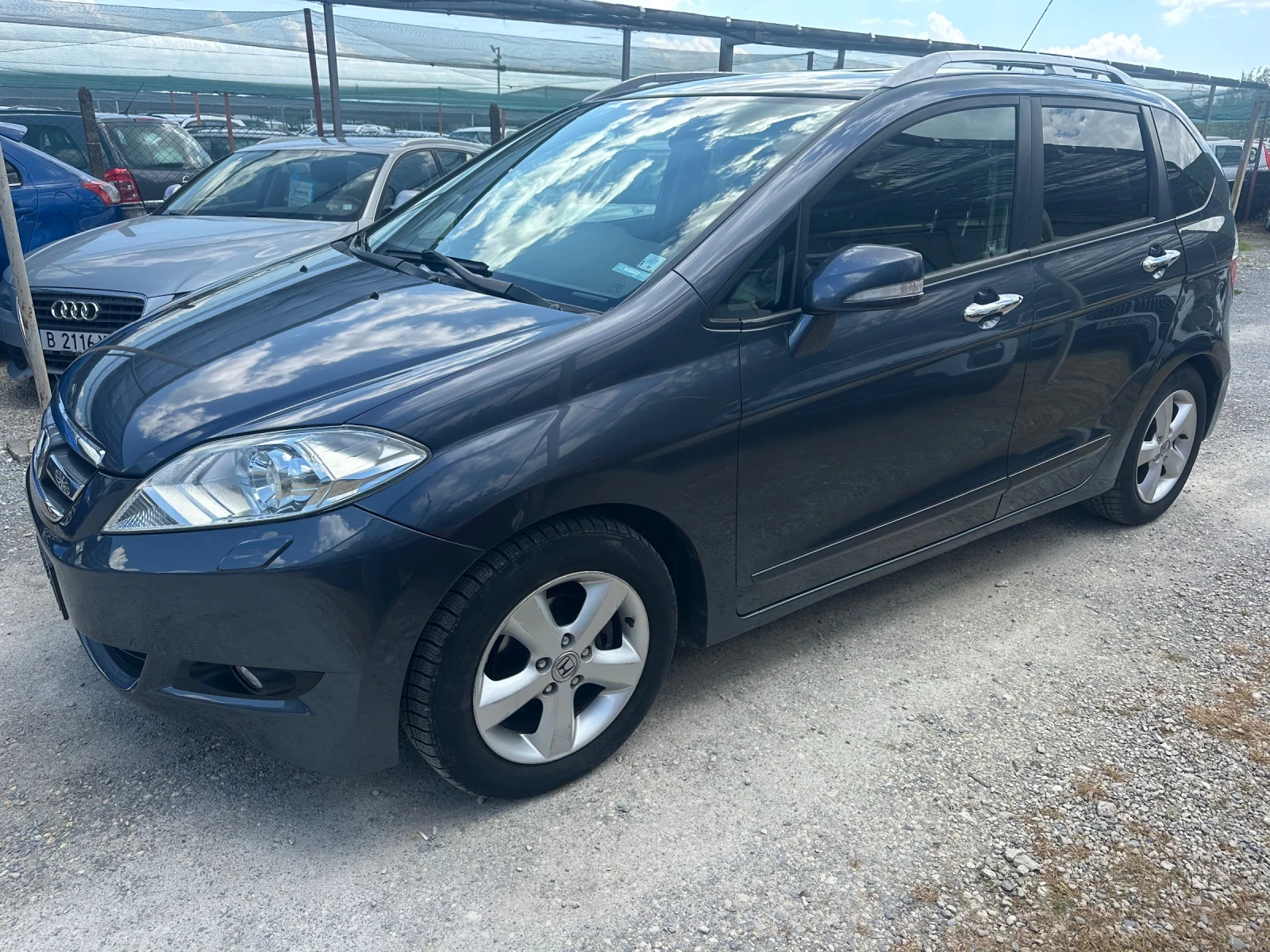 Honda Fr-v 2, 2 i-CDTI 140 k.c.-6 Места, снимка 2 - Автомобили и джипове - 54555233