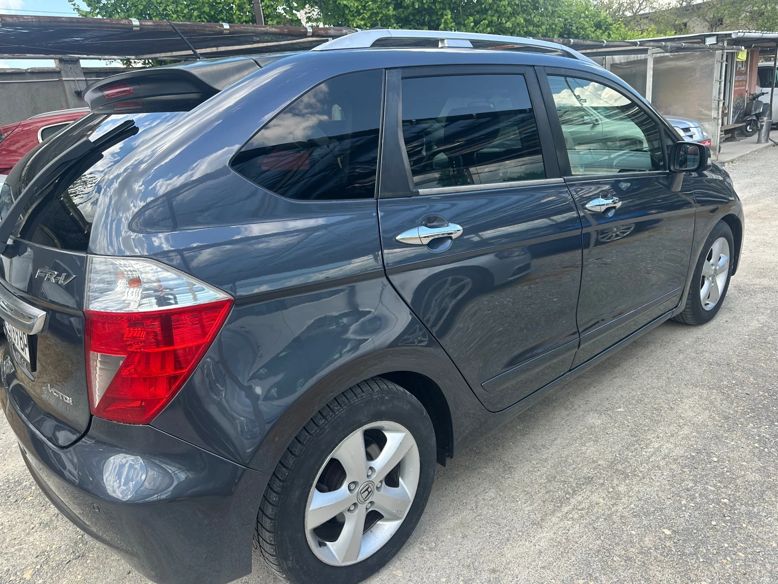 Honda Fr-v 2, 2 i-CDTI 140 k.c.-6 Места, снимка 4 - Автомобили и джипове - 54555233