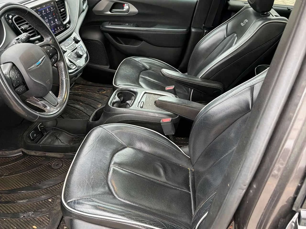 Chrysler Pacifica * Limited * 360 * ОБДУХВАНЕ * NAVI * ПАМЕТ, снимка 13 - Автомобили и джипове - 54586301