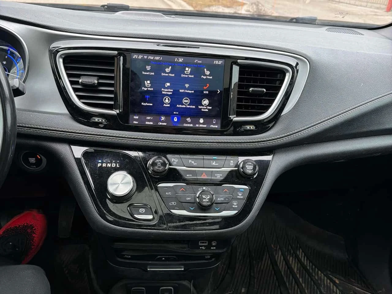 Chrysler Pacifica * Limited * 360 * ОБДУХВАНЕ * NAVI * ПАМЕТ, снимка 9 - Автомобили и джипове - 54586301