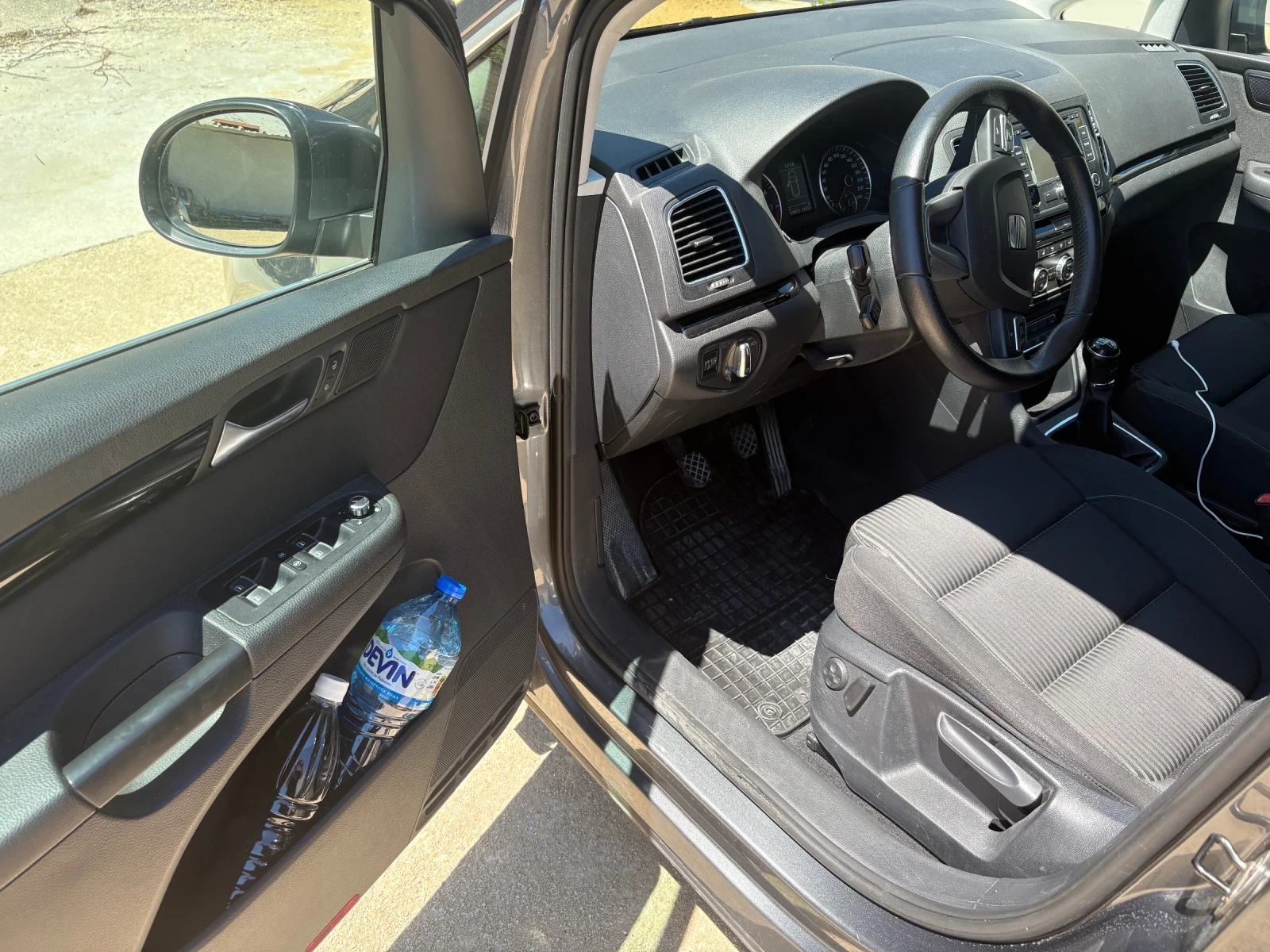 Seat Alhambra, снимка 13 - Автомобили и джипове - 54706433