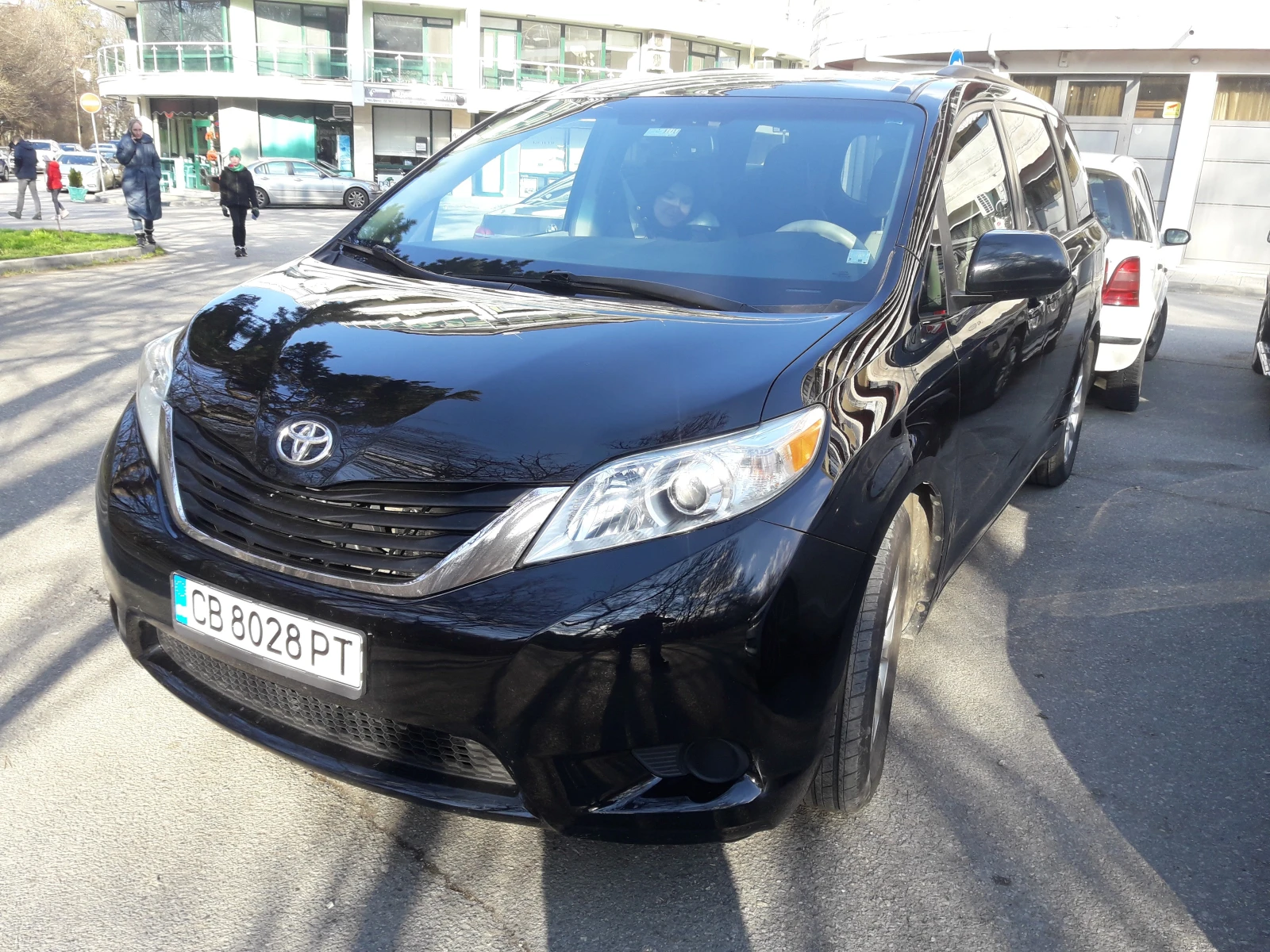 Toyota Sienna 3.5 LE AWD | Mobile.bg � ����������� 1