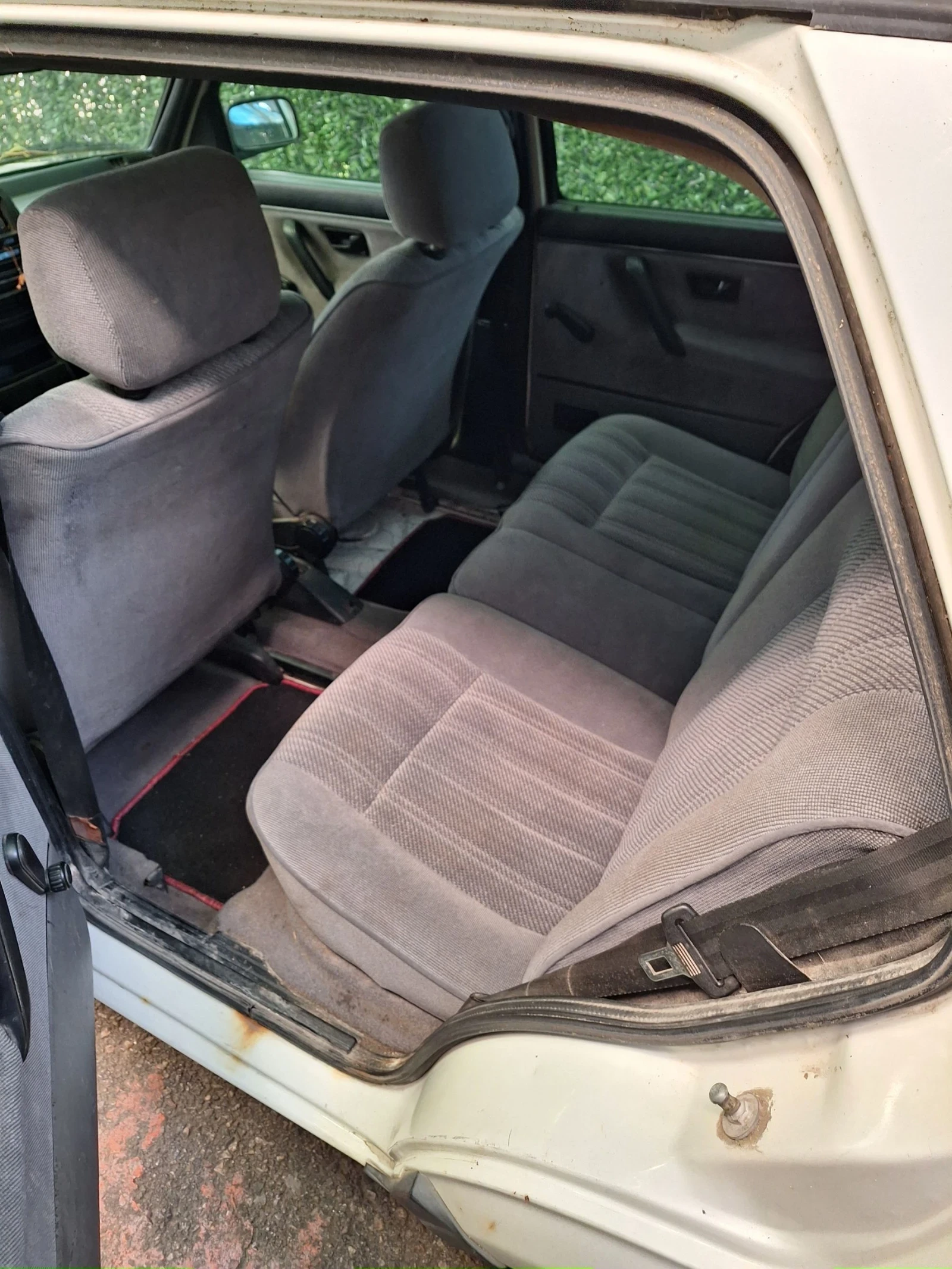VW Golf Голф 2, 1.6 бензин, снимка 5 - Автомобили и джипове - 55339092