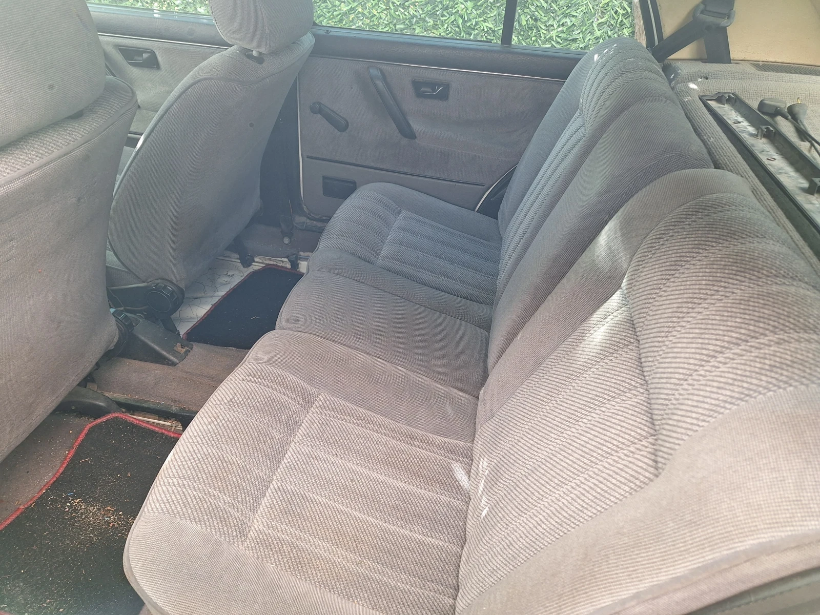 VW Golf Голф 2, 1.6 бензин, снимка 8 - Автомобили и джипове - 54886540