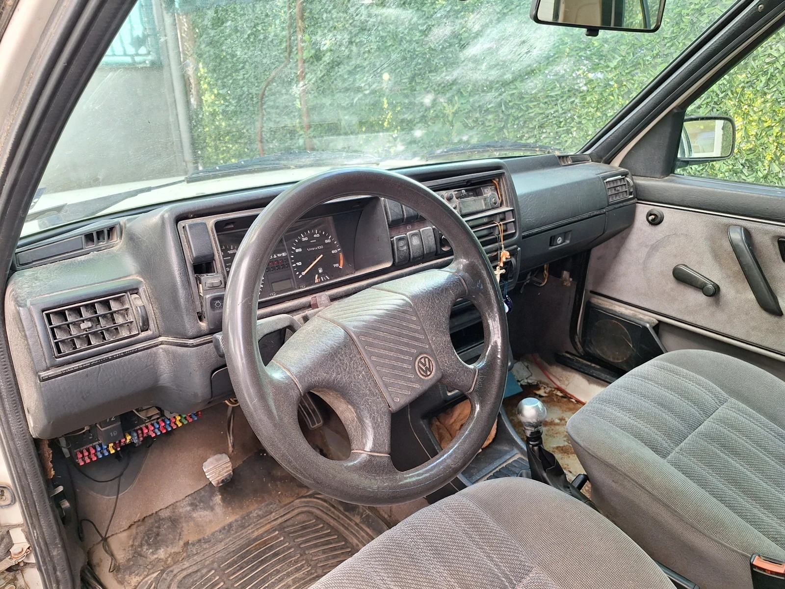 VW Golf Голф 2, 1.6 бензин, снимка 10 - Автомобили и джипове - 54886540