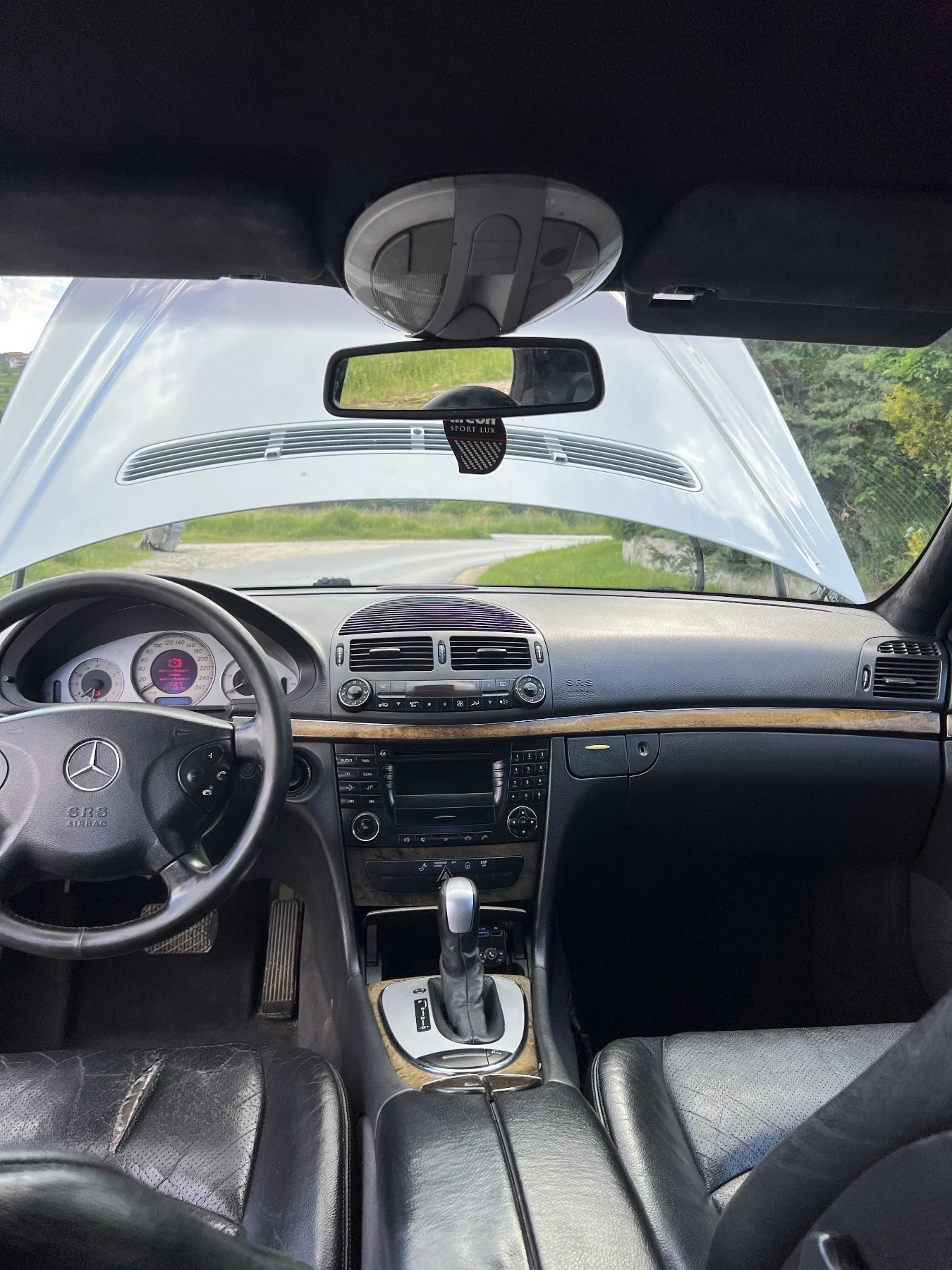 Mercedes-Benz E 320 3200, снимка 5 - Автомобили и джипове - 54990437