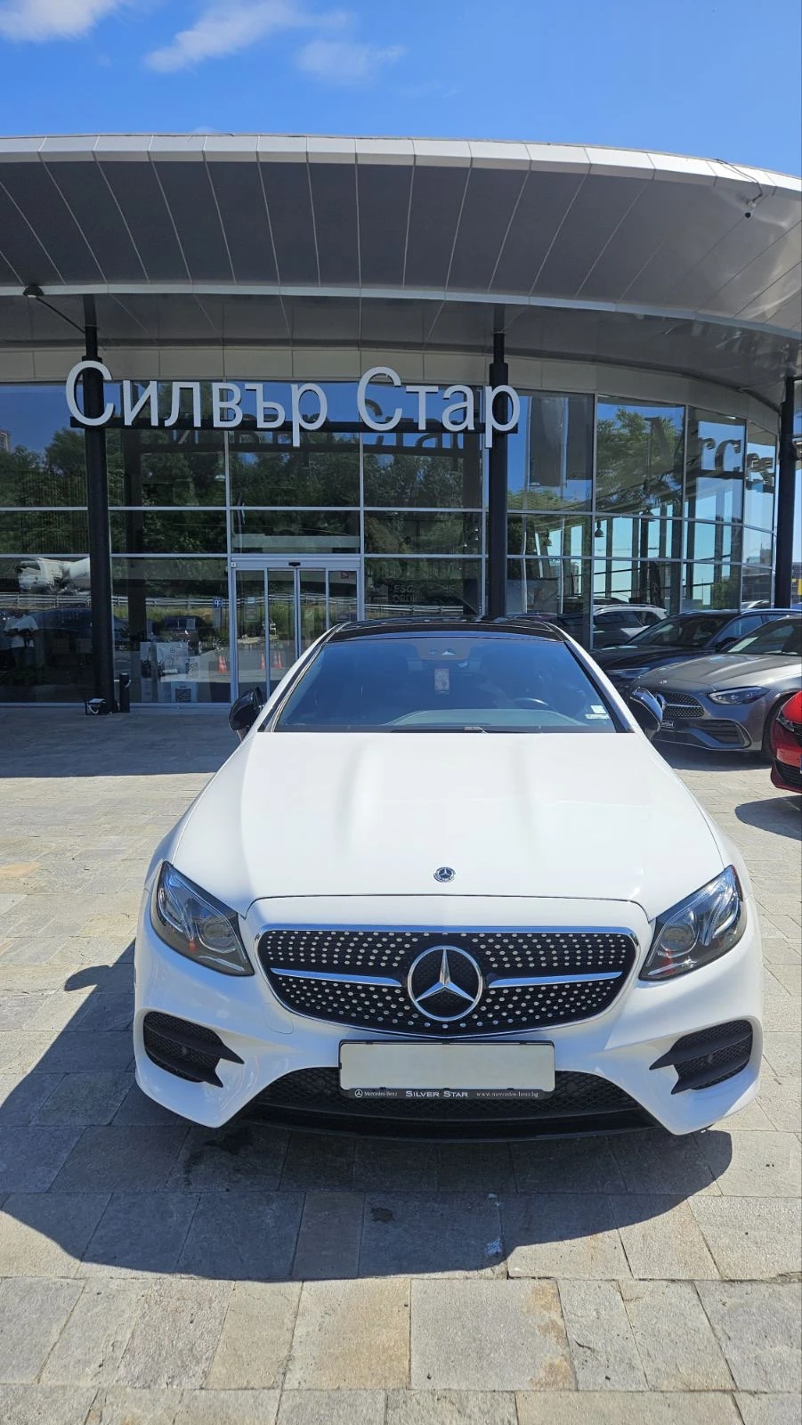 Mercedes-Benz E 220 d 4MATIC Coupe, снимка 2 - Автомобили и джипове - 55032599