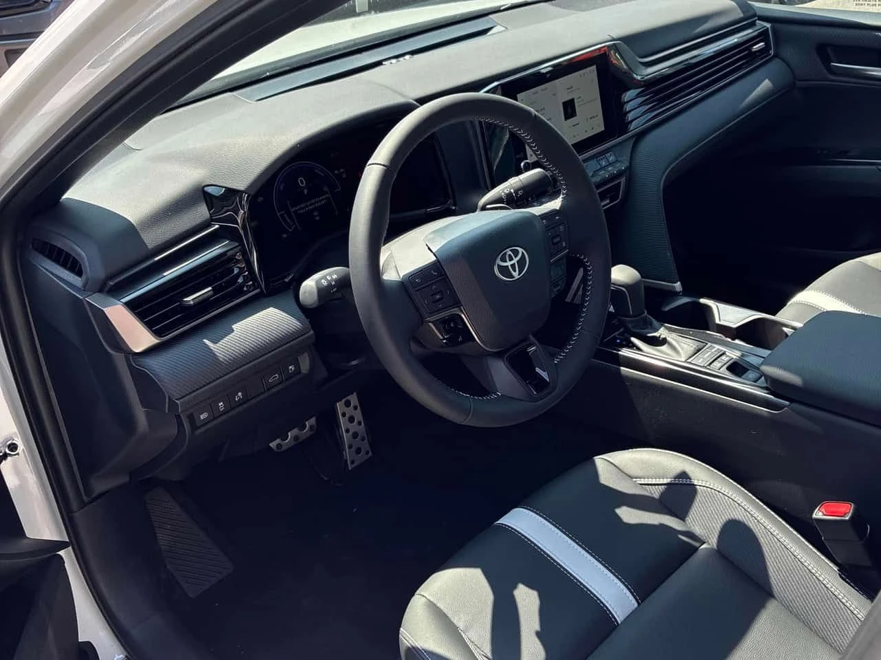 Toyota Camry * SE * CARFAX * ОПЦИЯ ЗА ФИНАНСИРАНЕ, снимка 5 - Автомобили и джипове - 55199424