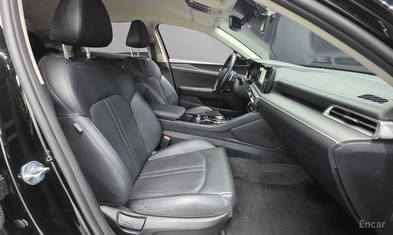 Kia K5 2.0* PRESTIGE* ПОДГРЕВ* ОБДУХВАНЕ* КАМЕРА* КЕЙЛЕС*, снимка 14 - Автомобили и джипове - 55281493