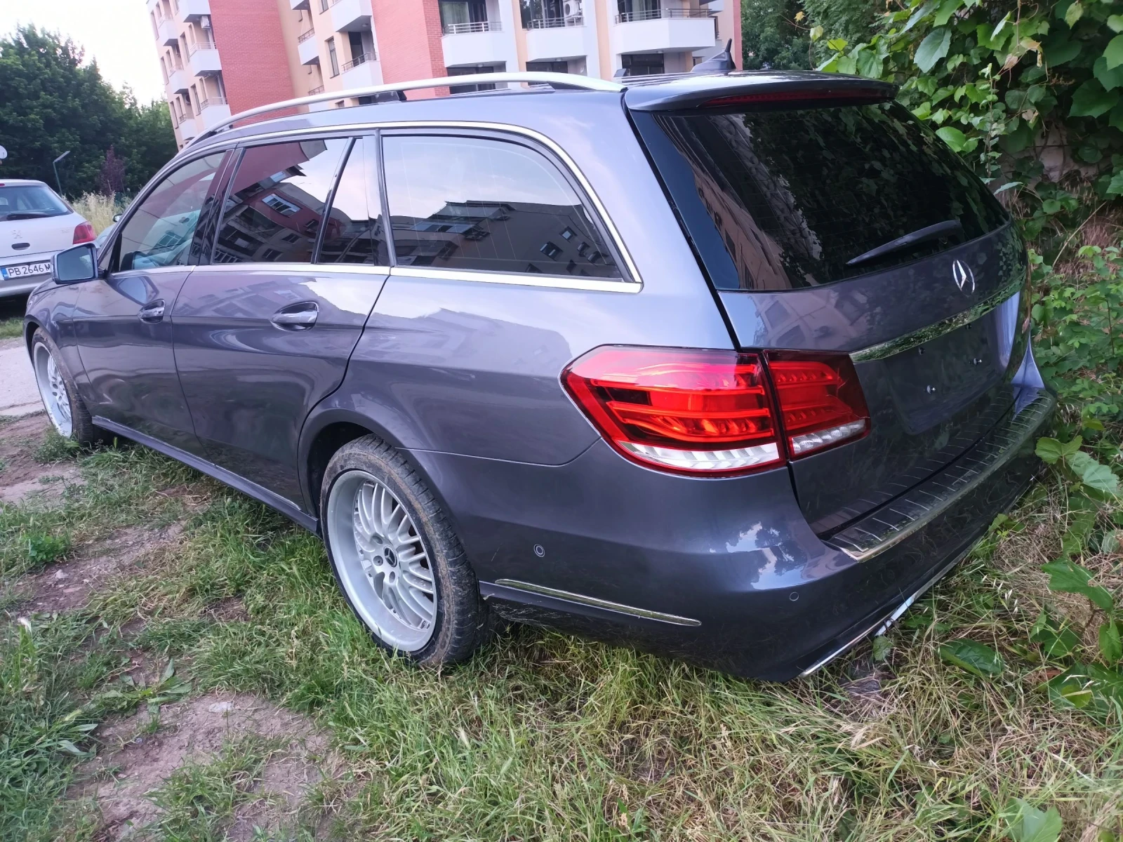 Mercedes-Benz E 200 2.000, снимка 4 - Автомобили и джипове - 55324831