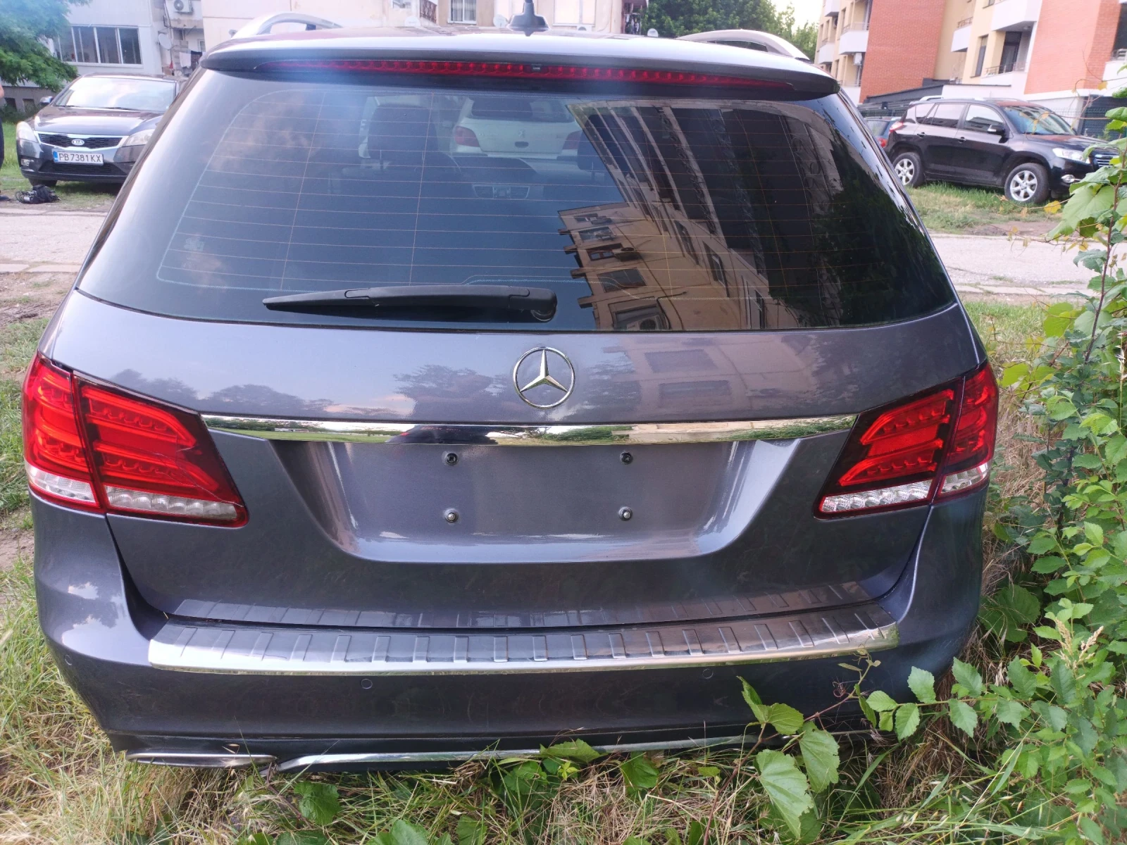 Mercedes-Benz E 200 2.000, снимка 7 - Автомобили и джипове - 55324831