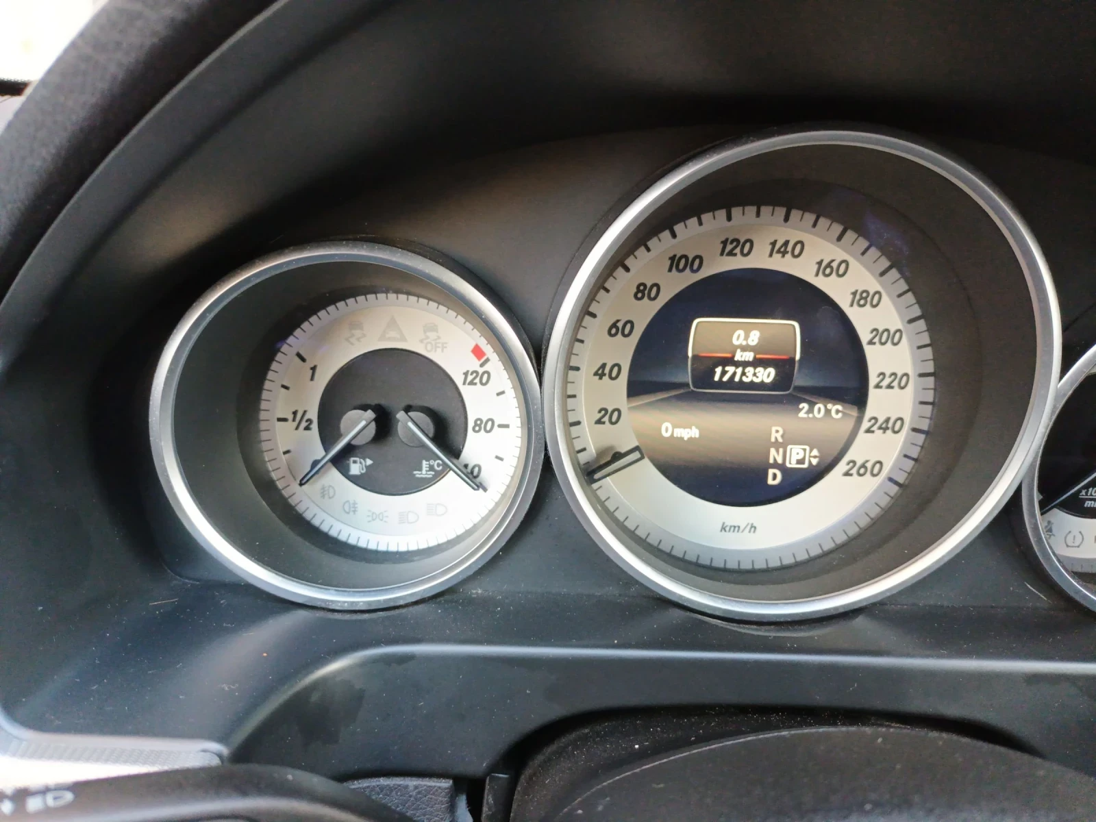 Mercedes-Benz E 200 2.000, снимка 8 - Автомобили и джипове - 55324831