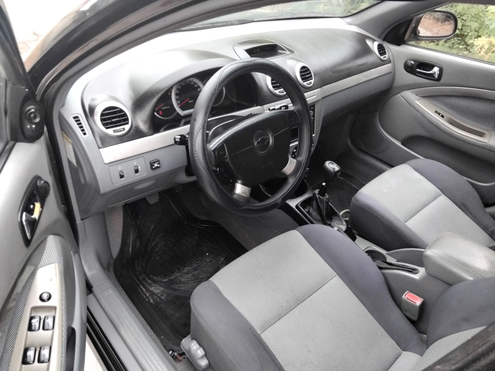 Chevrolet Nubira 1.6i.16V.109к.+ КЛИМА ГАЗ. 2009г, снимка 13 - Автомобили и джипове - 56042871