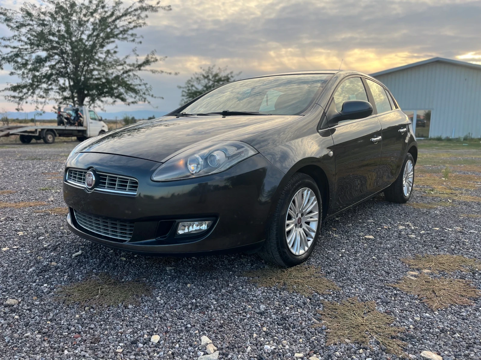 Fiat Bravo 1.6JTDi TOП СъСтОяНиЕ, снимка 7 - Автомобили и джипове - 56226465