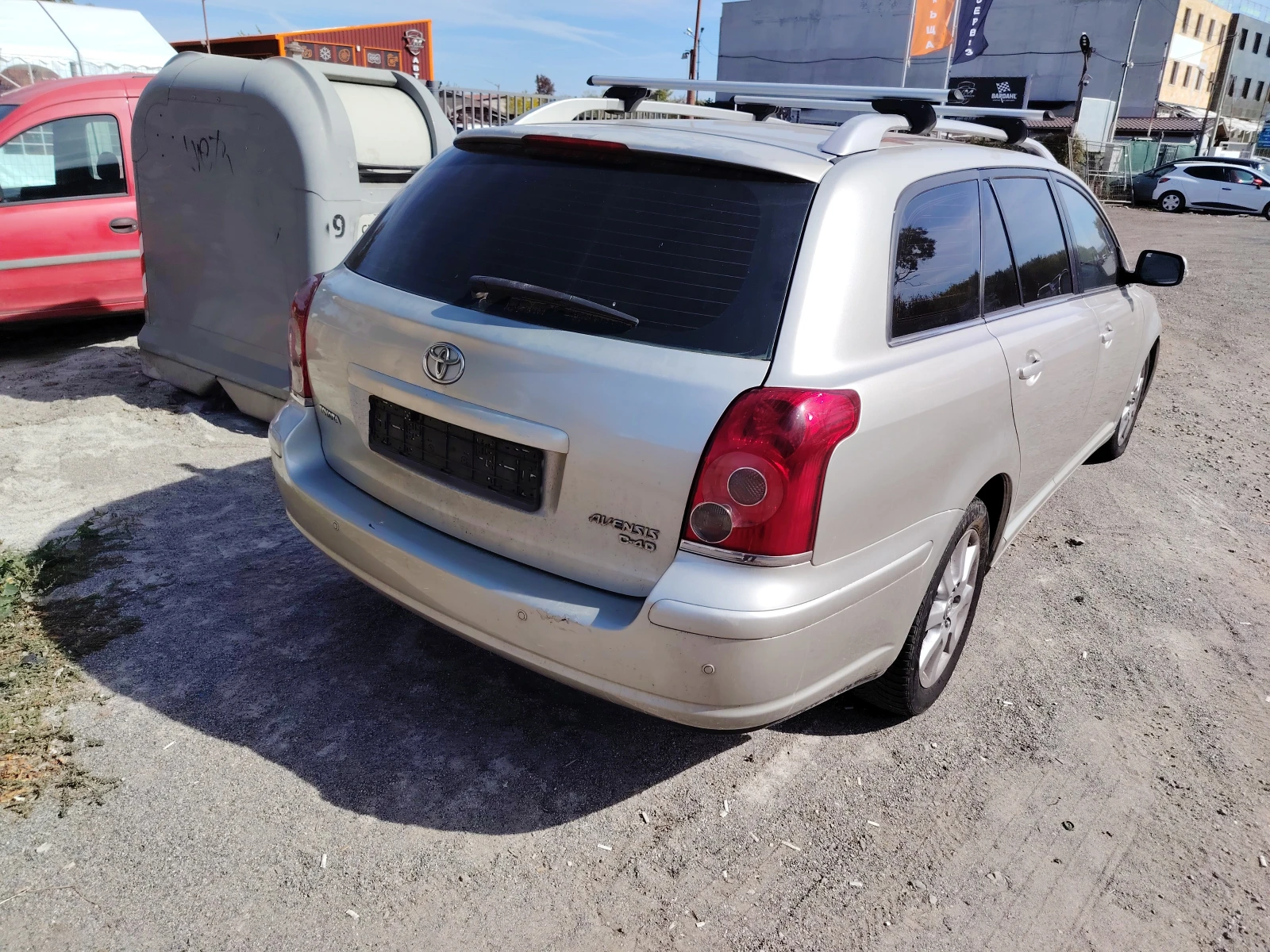 Toyota Avensis 2.2D4D 150kc, снимка 4 - Автомобили и джипове - 56353464