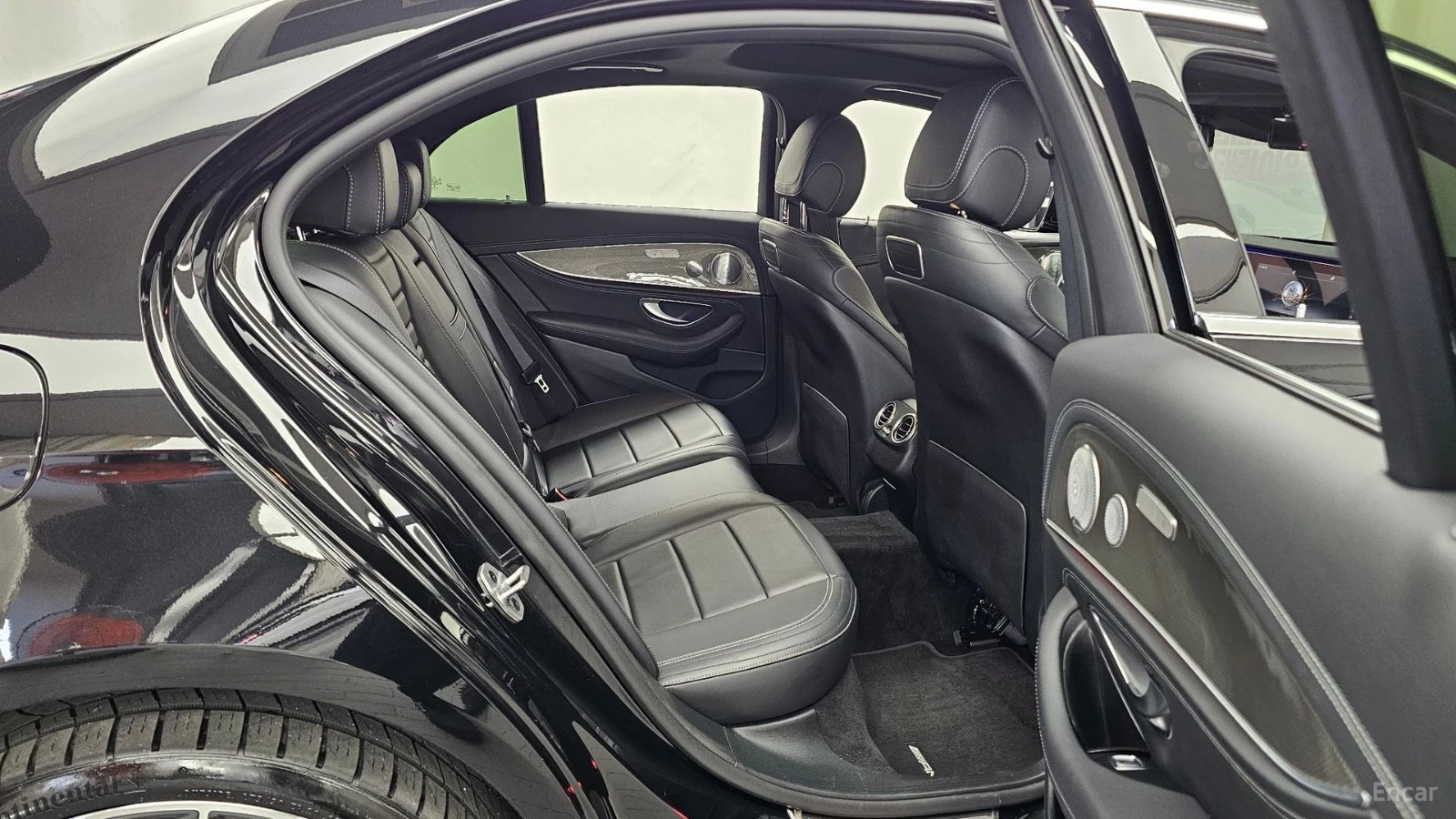 Mercedes-Benz E 350 4MATIC AMG PACK| BURMESTER 3D| DIAMOND DUST| HUD|  | Mobile.bg � ����������� 10