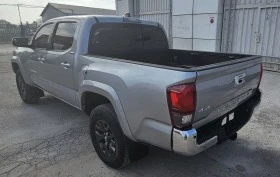 Toyota Tacoma SR5 Double Cab, снимка 12