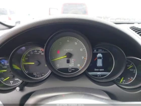 Обява за продажба на Porsche Cayenne E-HYBRID S * КЛИП НА ДВИГАТЕЛ* * ЛИЗИНГ*  ~40 999 лв. - изображение 11