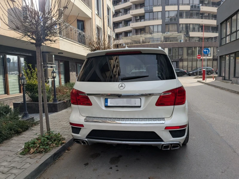 Mercedes-Benz GL 350 AMG PACK, снимка 4 - Автомобили и джипове - 48348002