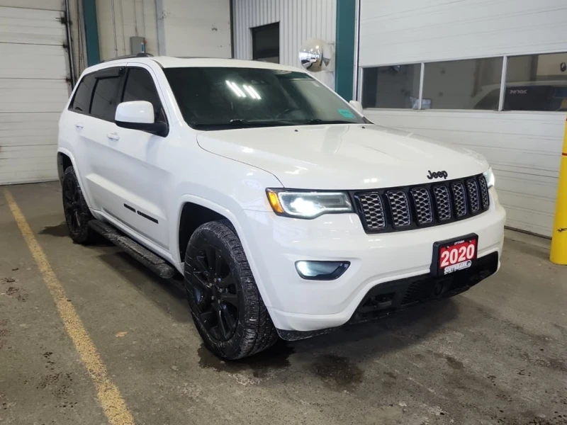 Jeep Grand cherokee * ALTITUDE * CARFAX * ЦЕНА ДО БГ, снимка 2 - Автомобили и джипове - 53020622