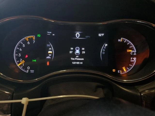 Jeep Grand cherokee OVERLAND 5.7 Обдухване* Панорама* Harman* Dictron* - изображение 10